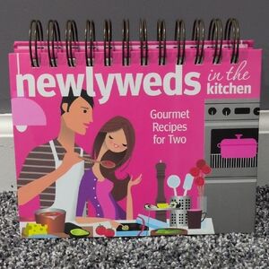 Newlyweds in the Kitchen Recipe Book - Pink